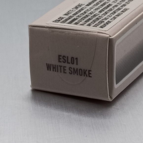 5 For $25 Item🌸 NYX Epic Smoke Liner Angled Liner & Blender shade WHITE SMOKE - Picture 3 of 4